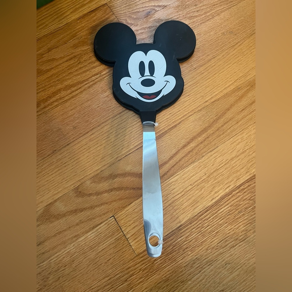 Mickey Mouse Pancake spatula Turner
